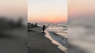 Surf fishing в Александрии, Египет