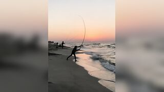 Surf fishing в Александрии, Египет