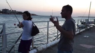 Геленджик, центральный причал. Что здесь ловят.