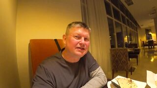 С удочкой ПО пляжам ОАЭ Фуджейра. FUJAIRAH HOTEL RADISSON BLU RESORT 5 #рыбалка, #IceHouse