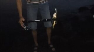 ОАЭ, Шарджа рыбалка на спининг (воблер) с берега 2018г.