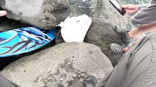 Рыбалка на волноломе возле порта Хайфы. Fishing on the breakwater near the port of Haifa.