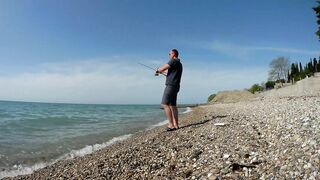 Новый Афон по береговой рыбалке на старте отпуска что взять