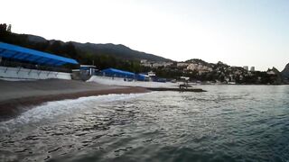 Гурзуф, Крым. Ставрида у берега и короткий выход