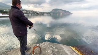 Гурзуф, Крым береговая рыбалка в мае 2022