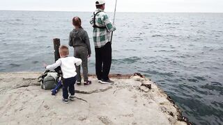 Мисхор, Крым сентябрьская рыбалка у берега улов слабый