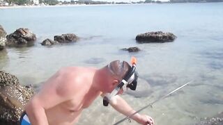 Тринкомали, Шри-Ланка выловил рыбку из Индийского океана