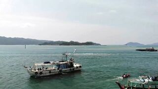 Kota Kinabalu (Кота-Кинабалу) - рыбацкая гавань с воздуха, Сабах