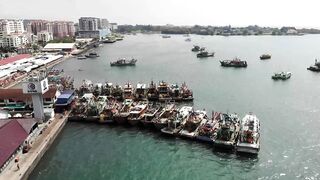 Kota Kinabalu (Кота-Кинабалу) - рыбацкая гавань с воздуха, Сабах