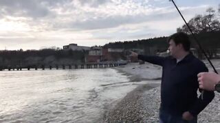 Геленджик и Голубая бухта, морская рыбалка у берега