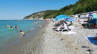 Бухта Инал - дикие пляжи и рыбалка у берега, посёлок Бжид