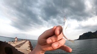 Коктебель, 2021 морская рыбалка у берега без суеты