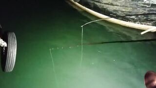 Halong Bay (залив Халонг): ночная ловля кальмара у берега