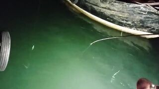 Halong Bay (залив Халонг): ночная ловля кальмара у берега