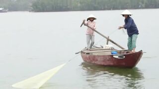 Hoi An (Хойан) речные «монстры» у берега это про что?