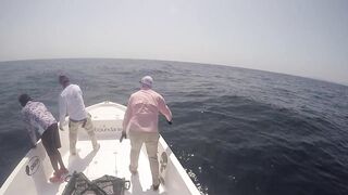 Hallaniyat (Халаният), Оман. GT и крупная рыба у берега 01.03.2017.