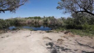 Река Аксу - трофей ищем у бровки, ночёвка на берегу