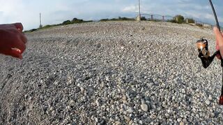 Гудаута, Абхазия рокфишинг в октябре и пляж