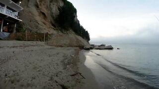 Лдзаа, Абхазия. Утренняя рыбалка рокфишинг у берега.