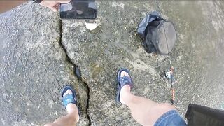 Агой - развлекалка с волнореза на Чёрном море, август 2020