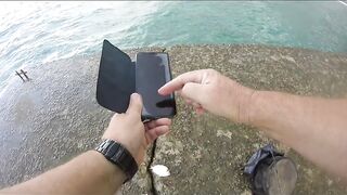 Агой - развлекалка с волнореза на Чёрном море, август 2020