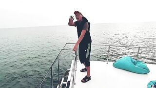 Адлер - морская рыбалка и купание в открытом море. Сочи, берег - насыщенный день