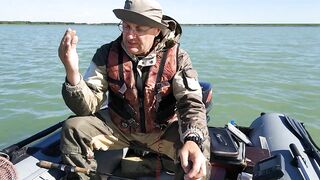 Окуневка Нептуна прогулка у берега