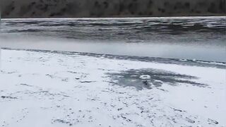 Окуневка пробная рыбалка у берега