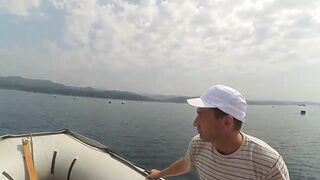 Головинка рыбалка у берега и тихая вода