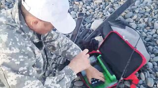 Анапа Сукко рыбалка у берега клюёт на каждом забросе