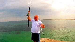 Черноморский район ловля саргана на бомбарду у берега