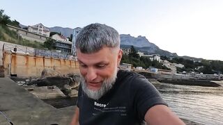 Алупка - первый трофей сезона, берег и тёплая вода