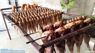 Мисхор утро рыбалка и копчёная рыбка у берега