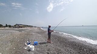 Чамьюва рыбалка у берега на удочку