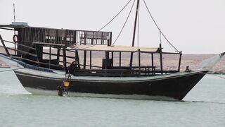 Ras Al Hadd (Рас-эль-Хадд) берег и рыбалка у моря