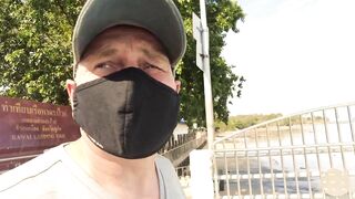 Rawai village после полудня: морская рыбалка на приливе у пирса