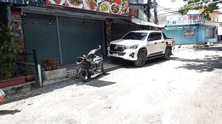 Rawai вечером: набережная и рыбалка у лодок без дальнего заброса