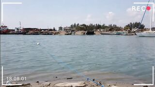 Benoa, Bali — морская рыбалка на пляже, мандулы и короткий каст