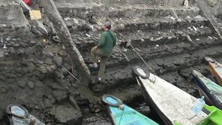 Benoa Harbour Бали туна на причале кто как ловит и когда идёт ход