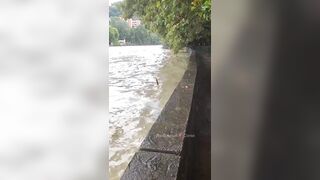 Хоста - река поднялась сильно, заметка