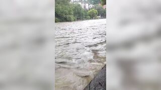 Хоста - река поднялась сильно, заметка