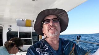 Subic Bay - морская рыбалка в заливе у пирсов и ранний клёв на рассвете