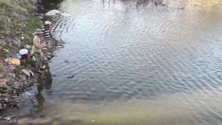 Phan Thiet — ловля на пластиковую бутылку, рыбалка на реке