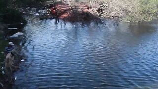 Phan Thiet — ловля на пластиковую бутылку, рыбалка на реке