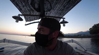 Север Бали в кадре — морская рыбалка на Ловине в тихий штиль