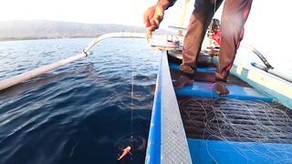 Север Бали в кадре — морская рыбалка на Ловине в тихий штиль