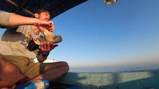 Север Бали в кадре — морская рыбалка на Ловине в тихий штиль