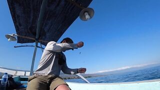 Север Бали в кадре — морская рыбалка на Ловине в тихий штиль