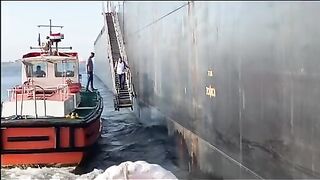 Suez Canal — смена экипажа и рыбалка на течении что по снастям?