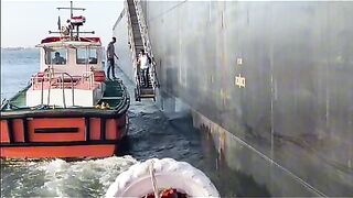 Suez Canal — смена экипажа и рыбалка на течении что по снастям?